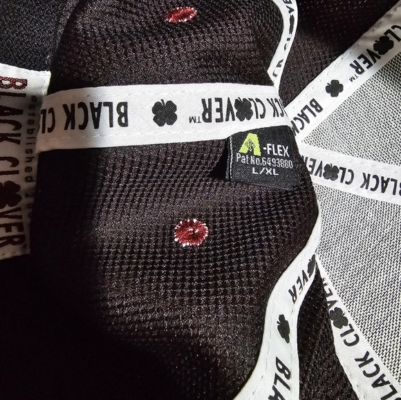 Black Clover L/XL Fitted Hats (11 total lot) - Picture 16 of 16